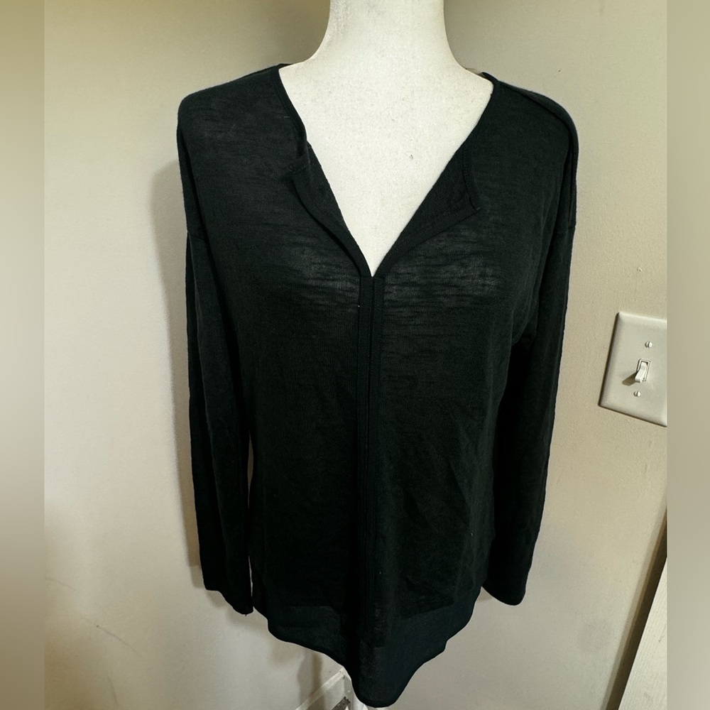 Sanctuary Hanna Split V-Neck Knit Top Long Sleeve